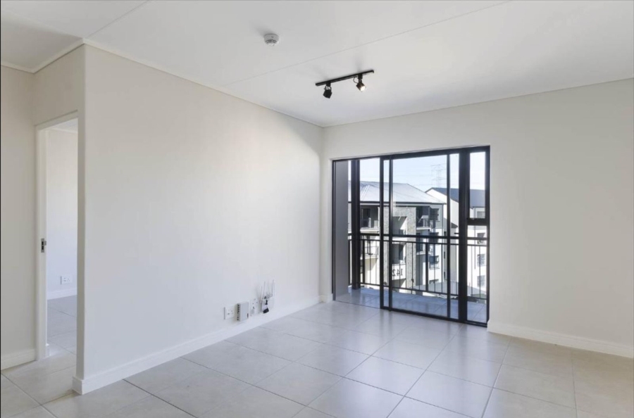 To Let 1 Bedroom Property for Rent in Somerset West Western Cape